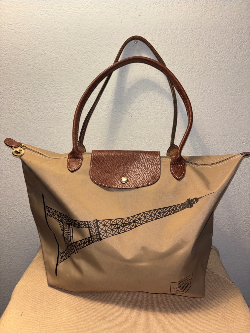 Limited zLongchamp Le Pliage Tour Eiffel beige nylon tote bag